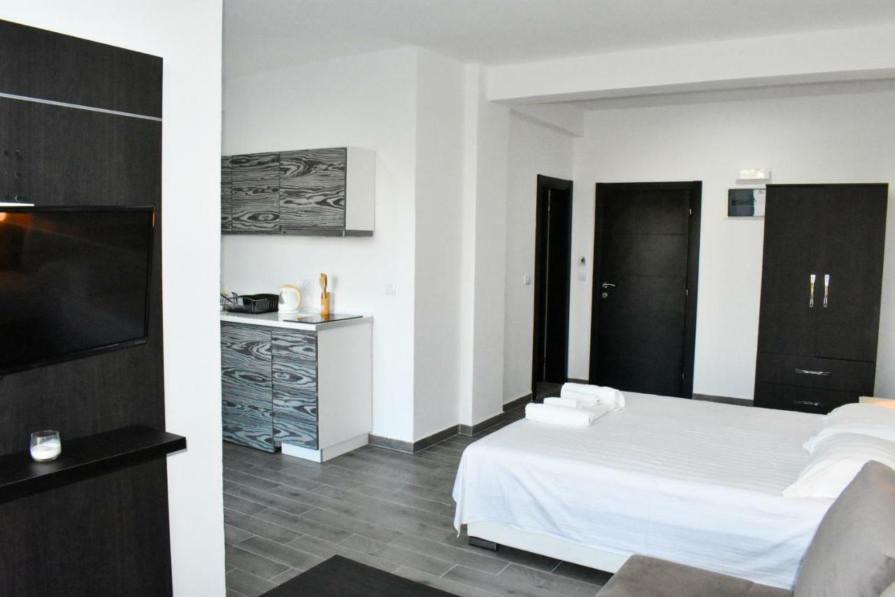 Flo Apartments Ulcinj Eksteriør bilde